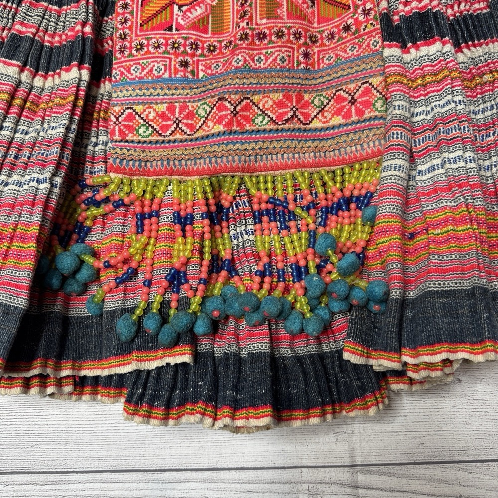 Beautiful Handmade Embroidered Hmong Pleated Multicolor Skirt 30" Minority Tribe - Picture 2 of 8